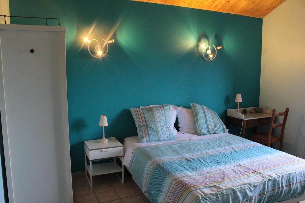 Ferme de la Corbette Bed and Breakfast Cluny Esterno foto